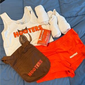 Hooters Outfit